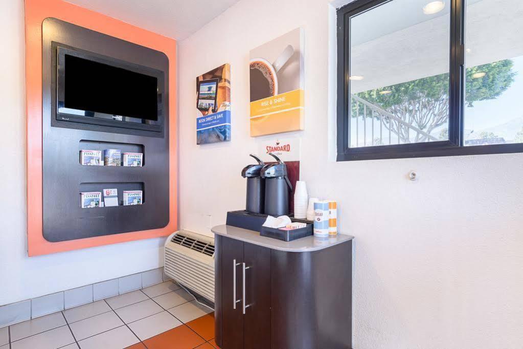 Motel 6-Santa Barbara, Ca - State Street Exterior foto